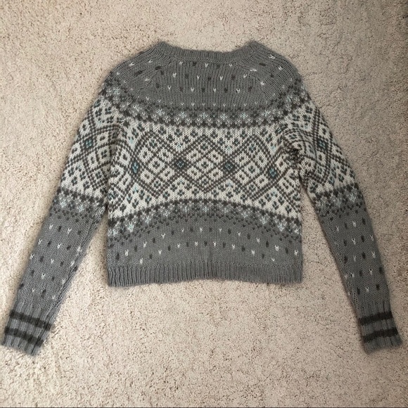 Aeropostale Gray Crewneck Sweater Size S - Picture 2 of 6